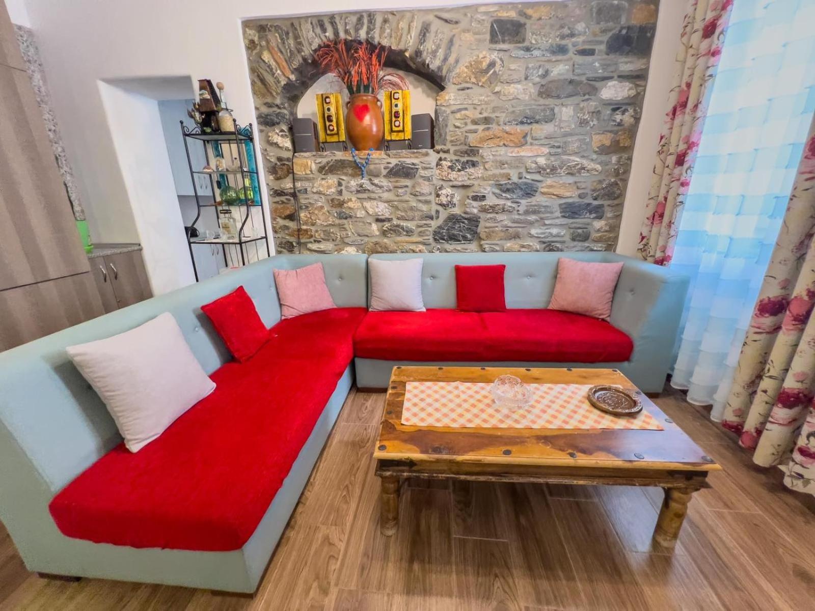 Casa Calda - Άνετο Διαμέρισμα Στο Ξυλοκερατίδι Αμοργού Katapola Exterior photo